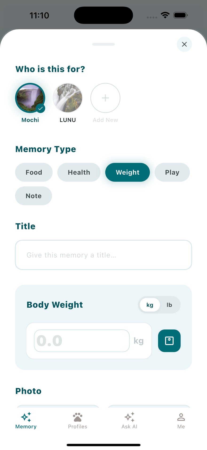 The PurrSafe add-memory sheet: a pet selector with Mochi chosen, memory type chips for Food, Health, Weight, Play and Note with Weight selected, a title field, and a body-weight input in kilograms.
